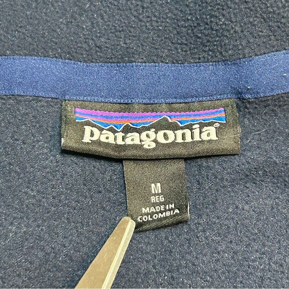 Patagonia Men's Micro D Fleece 1/4 Zip Pullover New Navy Blue Size M - Picture 3 of 6